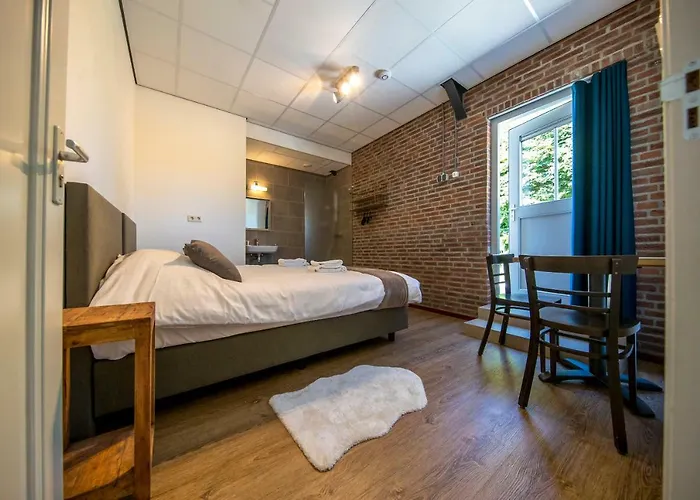 Kronenbergerhof 3* سيفينُمْ